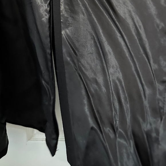 Braefair Vintage Wool Long Coat | Size 6 | Made in Ukraine - Picture 7 of 16